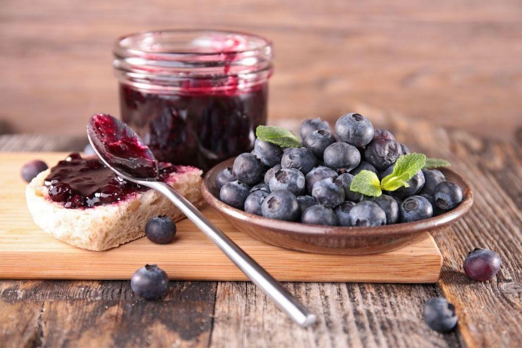Blueberry Freezer Jam with Honey