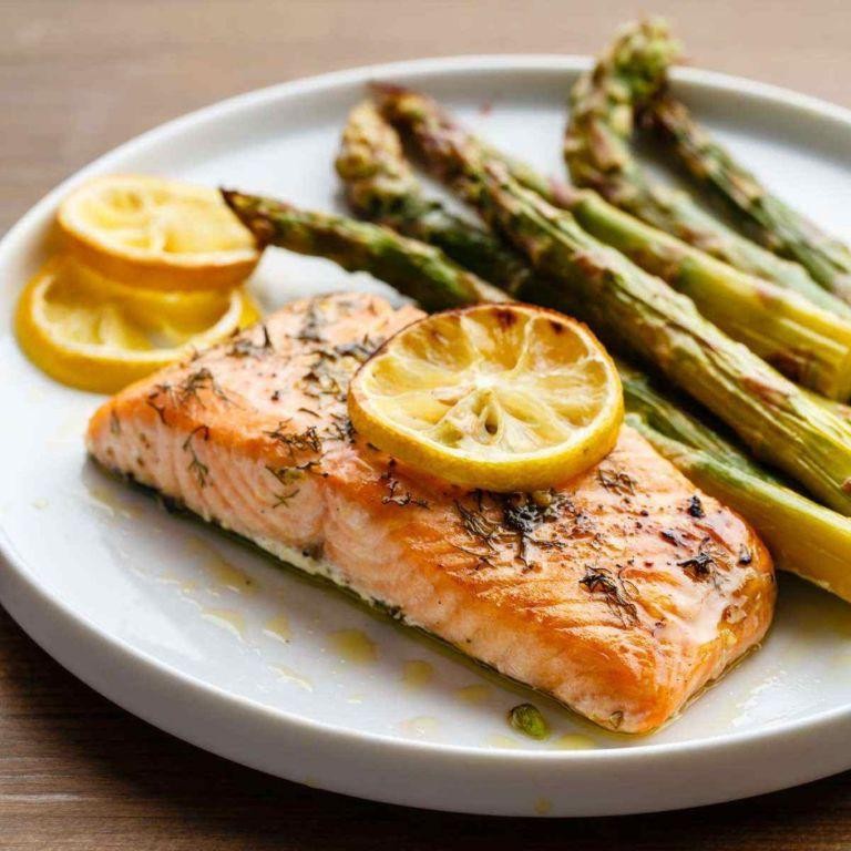 Breville Steamer Lemon Garlic Salmon with Asparagus