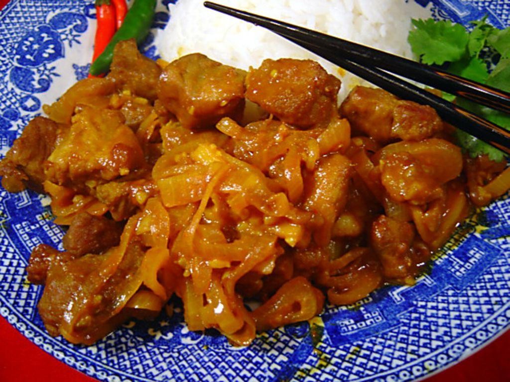 Burmese Pork Curry with Coconut Milk