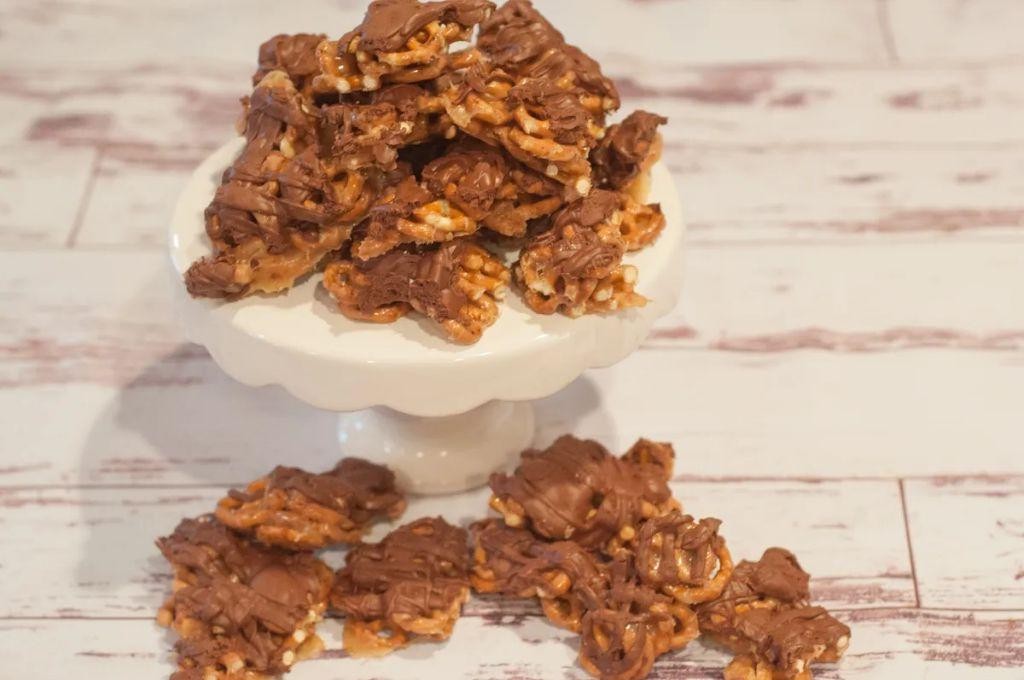 Caramel Pretzel Cereal Clusters