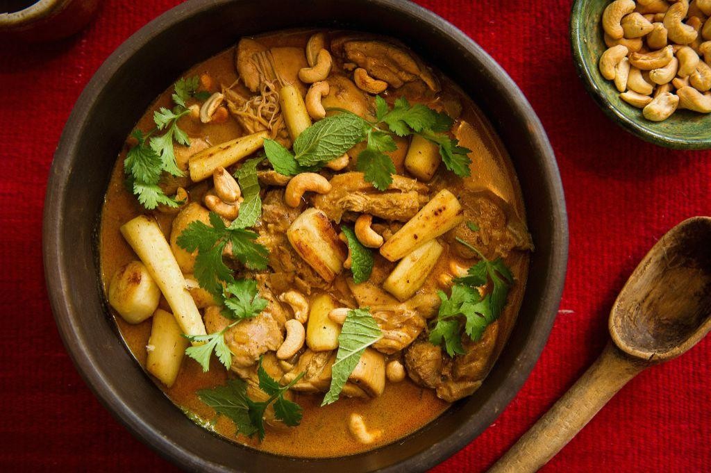 Cashew Chicken Curry