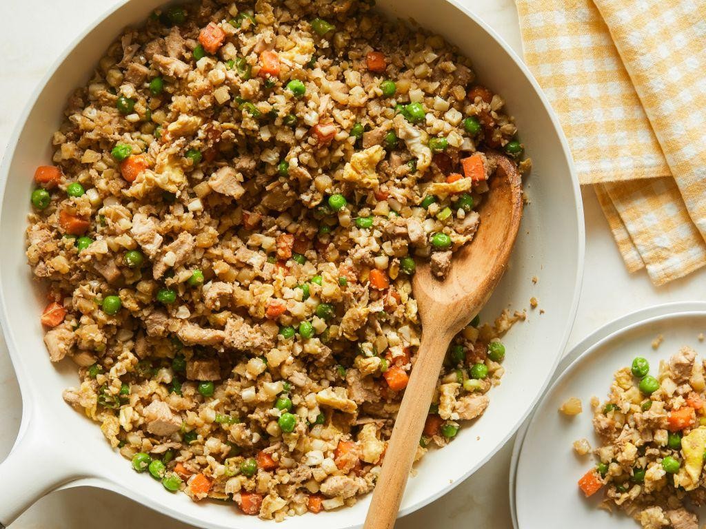 Cauliflower Fried Rice with Chicken
