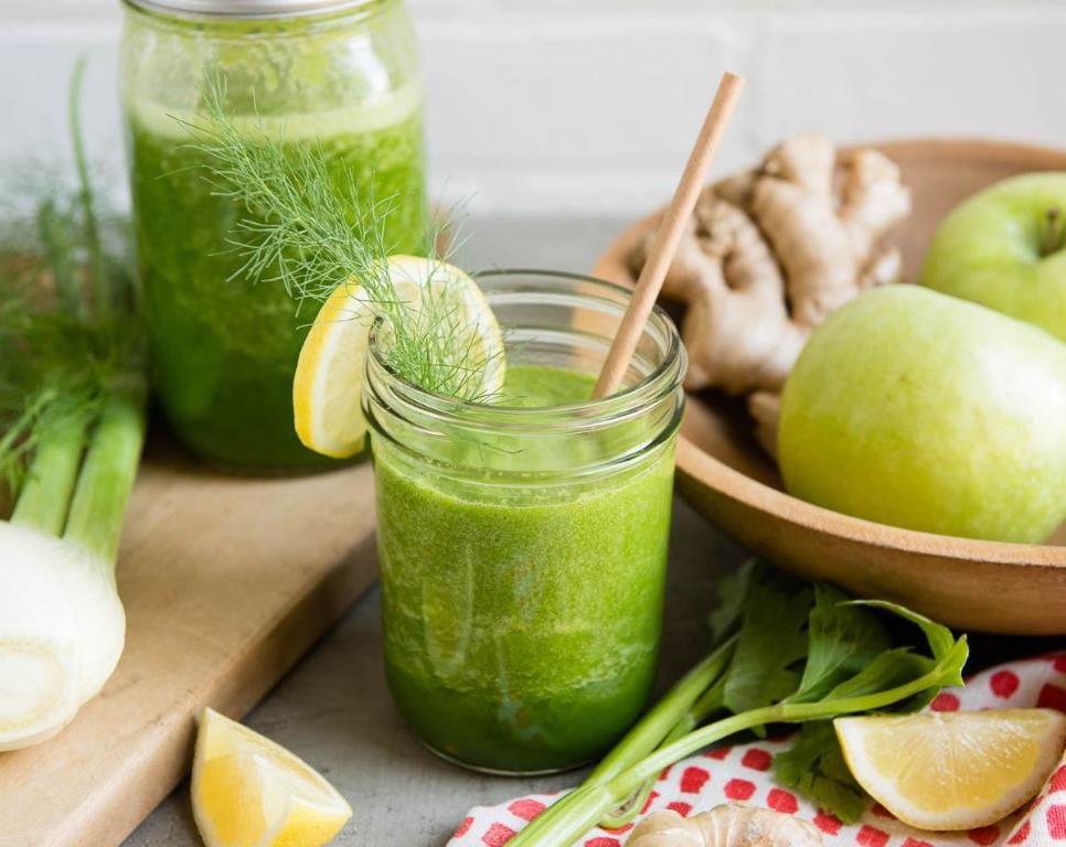 Celery Apple Green Smoothie