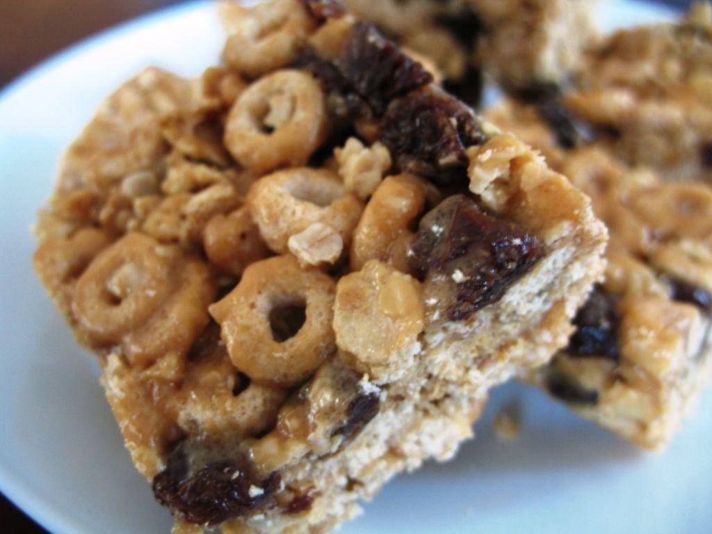 Cheerios Peanut Butter Energy Bites