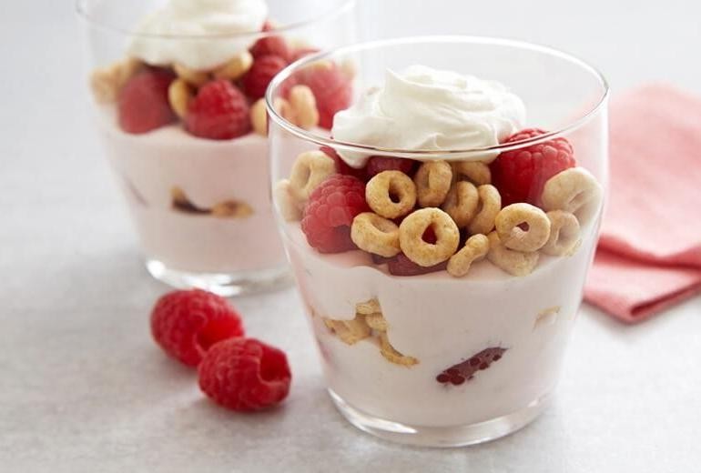 Cheerios Yogurt Parfait