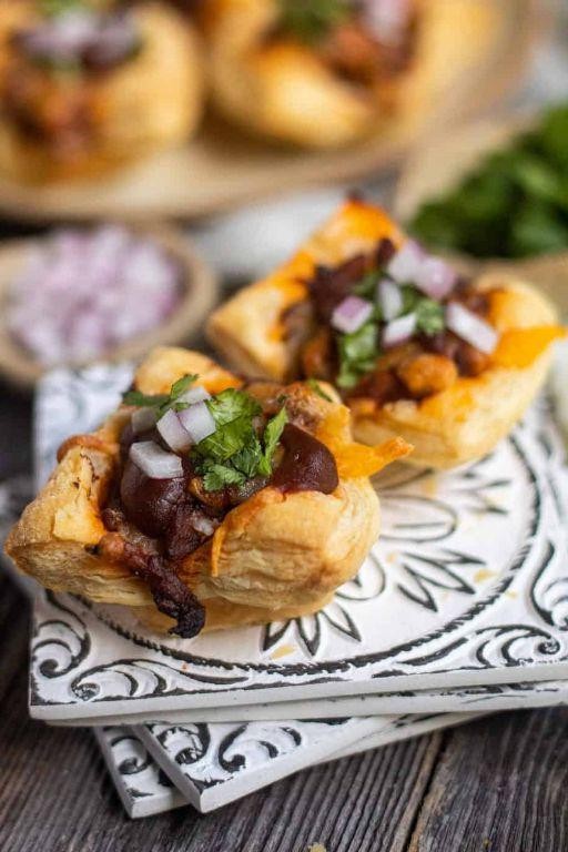 Chicken Alfredo Puff Pastry Cups
