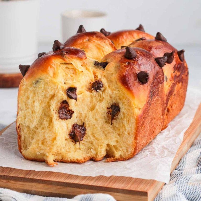 Chocolate Chip Brioche Rolls