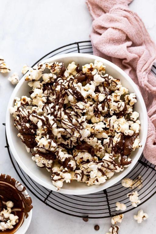 Chocolate Drizzled Popcorn