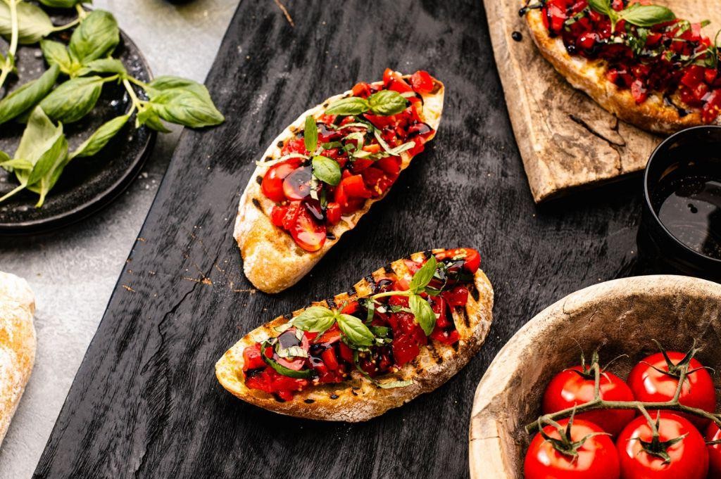 Ciabatta Bruschetta with Tomatoes and Basil