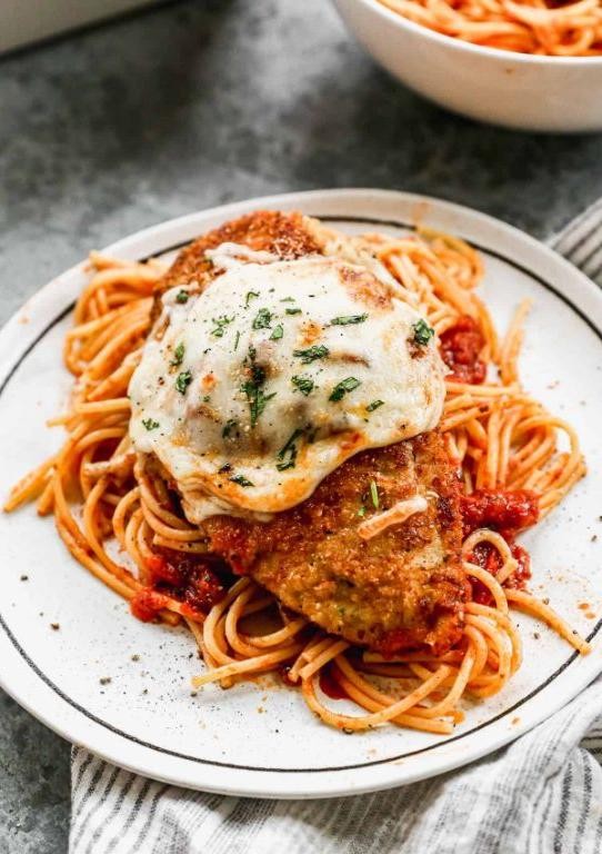 Classic Chicken Parmesan with Spaghetti