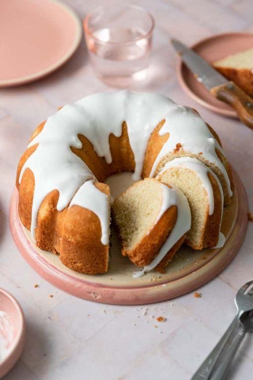 Classic Vanilla Bean Bundt Cake Glaze