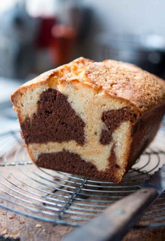 Classic Vanilla and Chocolate Marble Cake