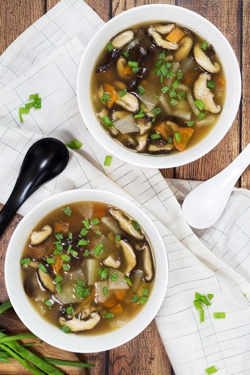 Clear Dashi Soup with Mushrooms and Tofu