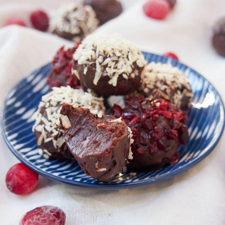 Cranberry Chocolate Truffles