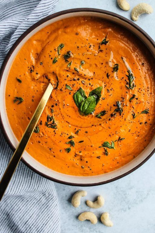 Creamy Cashew and Tomato Soup