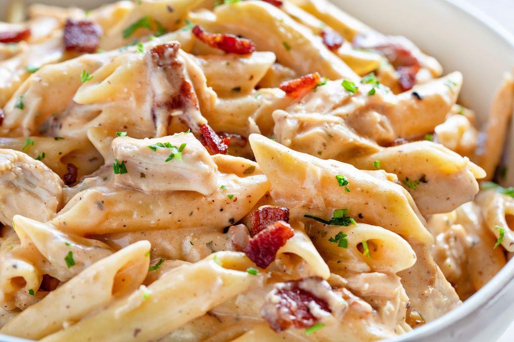 Creamy Ranch Chicken Pasta