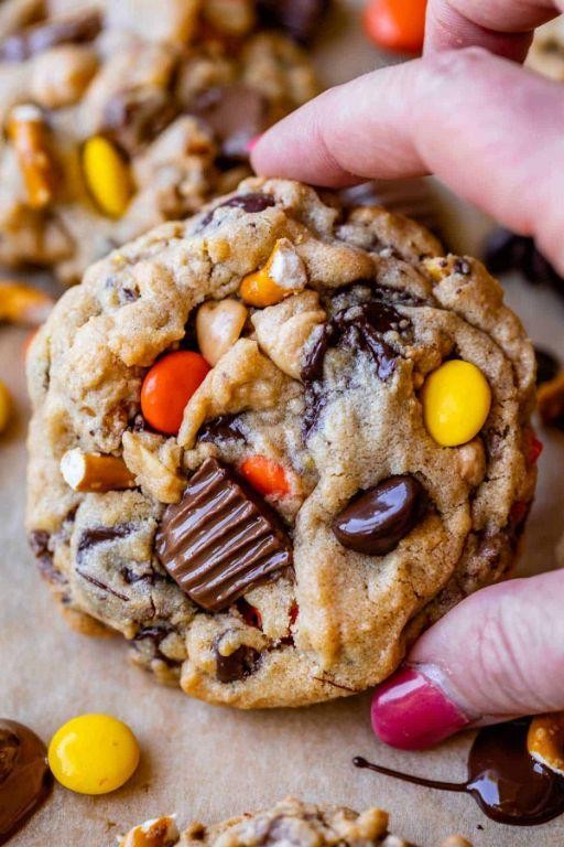 Crisco Peanut Butter Cookies with Pretzel Bits