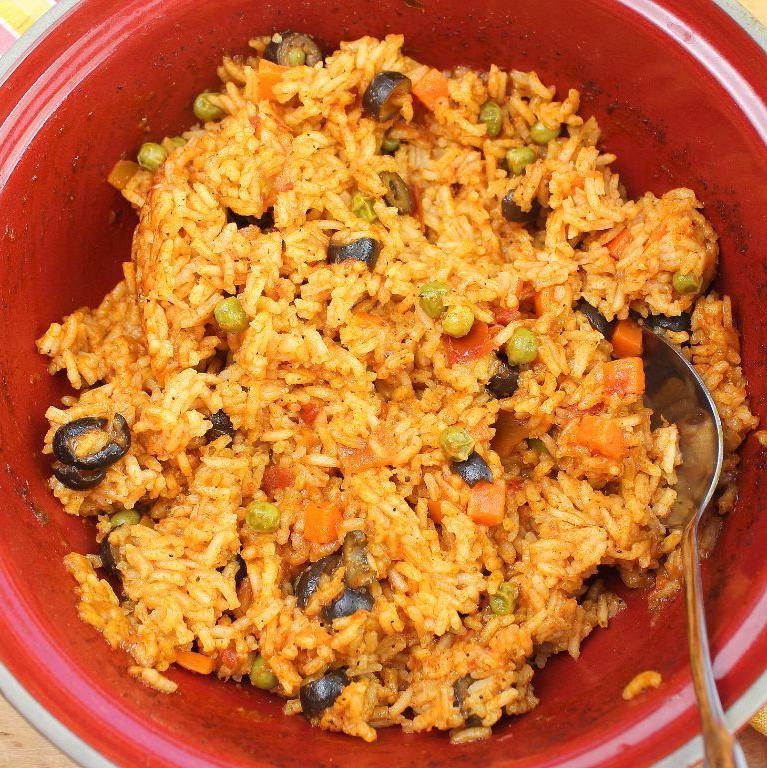 Cuban oregano and tomato sofrito rice