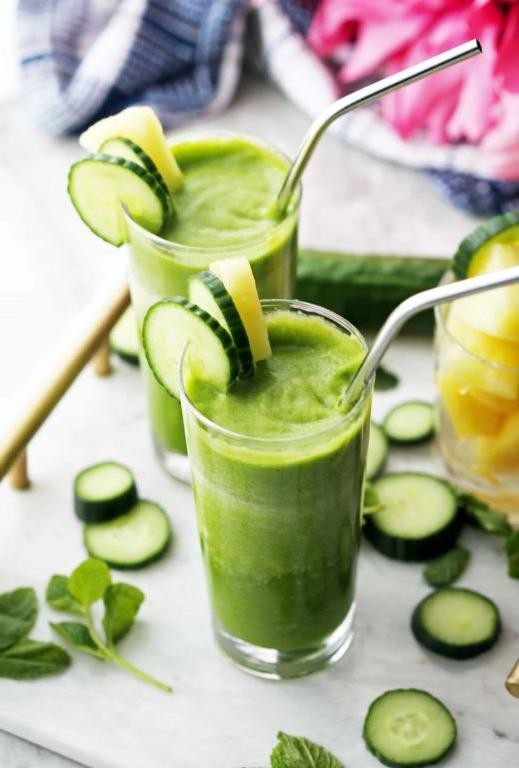 Cucumber Mint Detox Smoothie