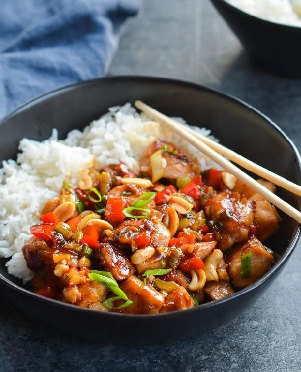 Easy Kung Pao Chicken with Rice
