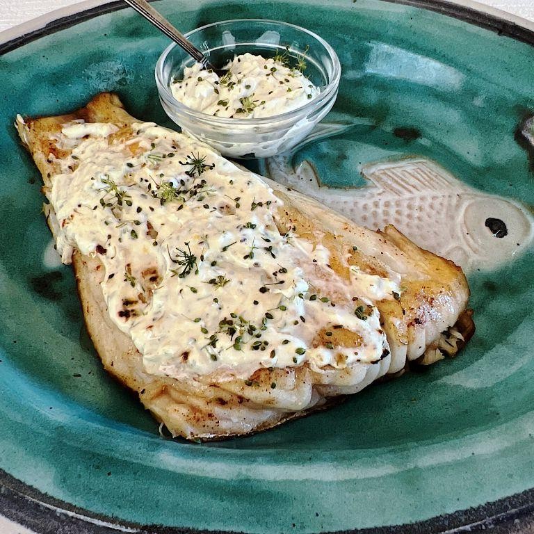 Fried Red Snapper with Creamy Dill Sauce