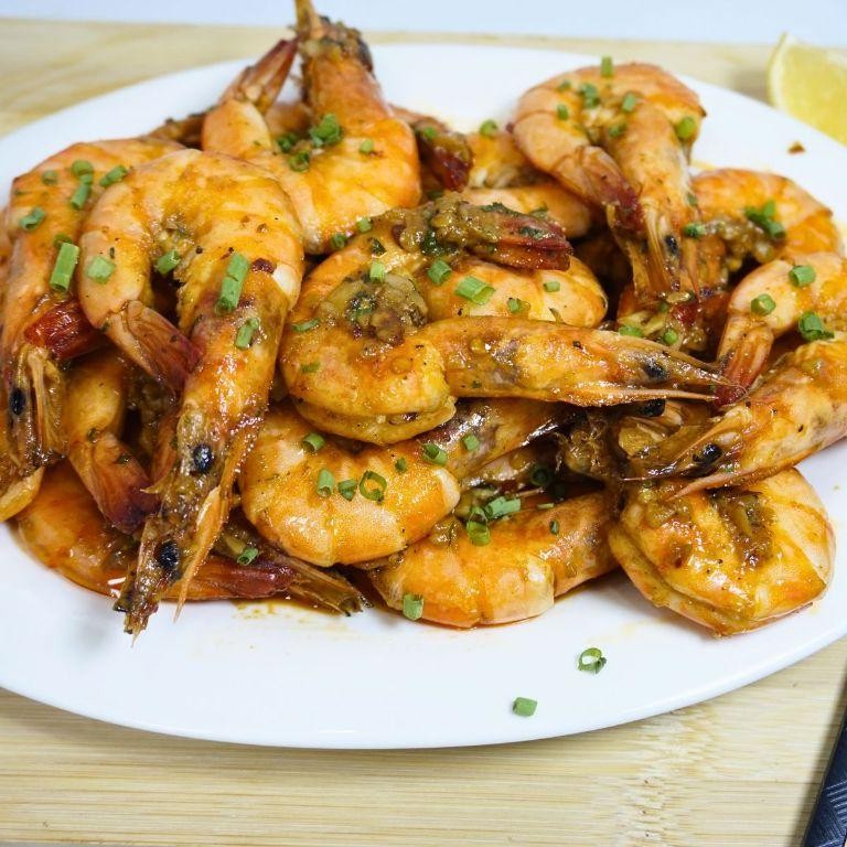 Garlic Butter Filipino Shrimp Sinigang