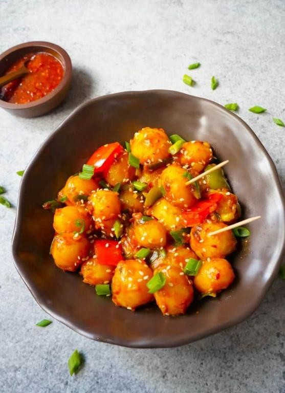 Garlic Chili Potatoes with Spring Onions