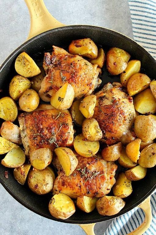 Garlic and Herb Baked Chicken Legs with Potatoes