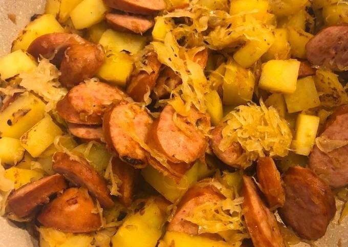 German Sausage and Sauerkraut Hash