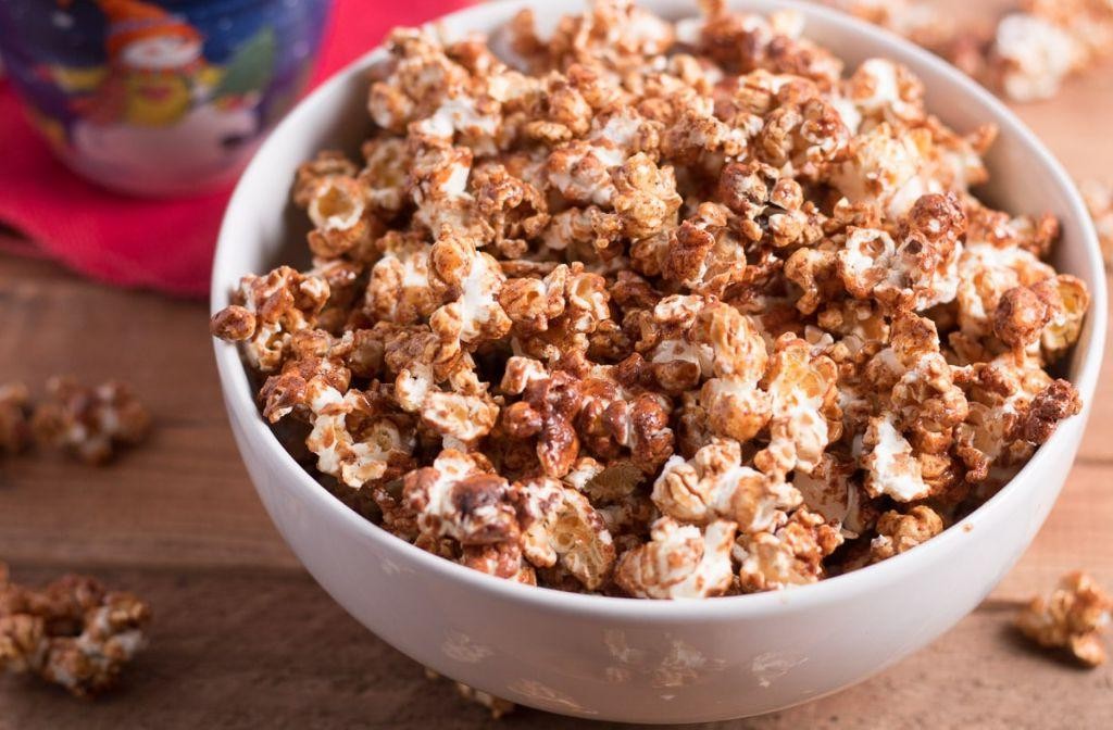 Gingerbread Popcorn