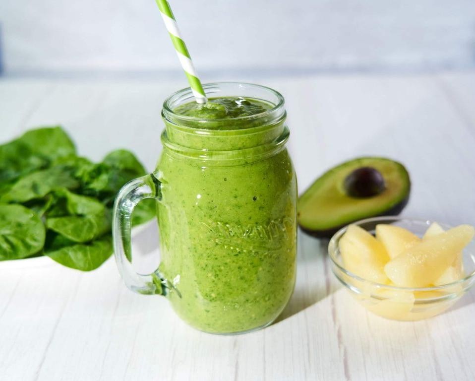 Green Avocado Spinach Smoothie