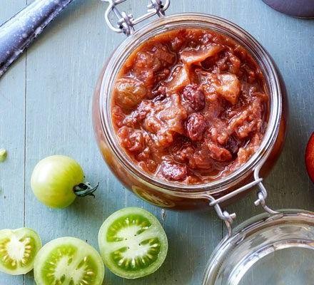 Green Tomato and Apple Chutney