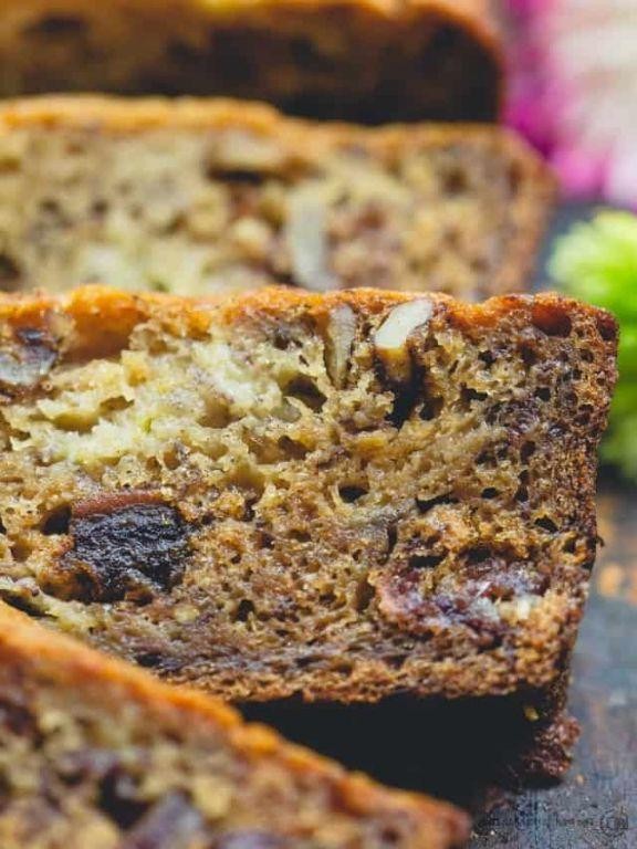 Healthy Banana Bread with Walnuts