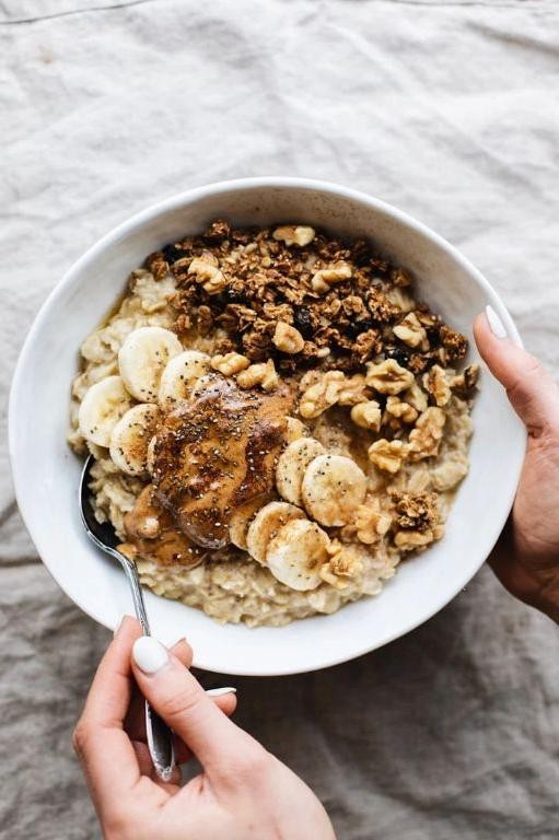 Healthy Banana Oatmeal with Almond Butter