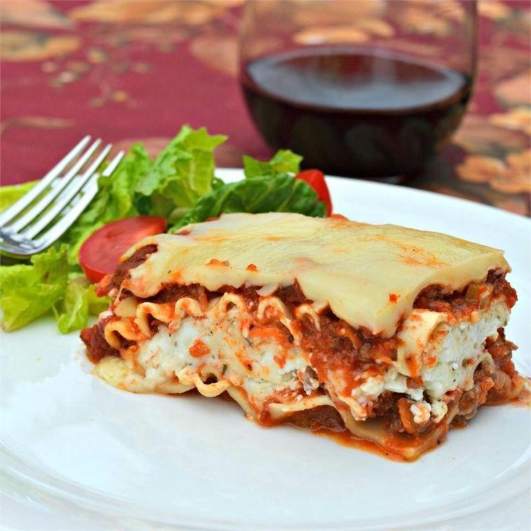 Homemade Lasagna with Ground Beef