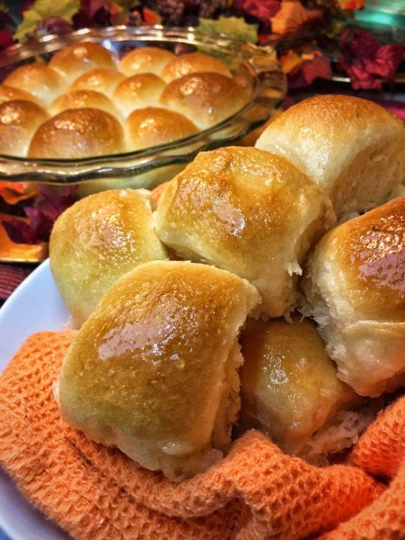Honey Glazed Dinner Rolls