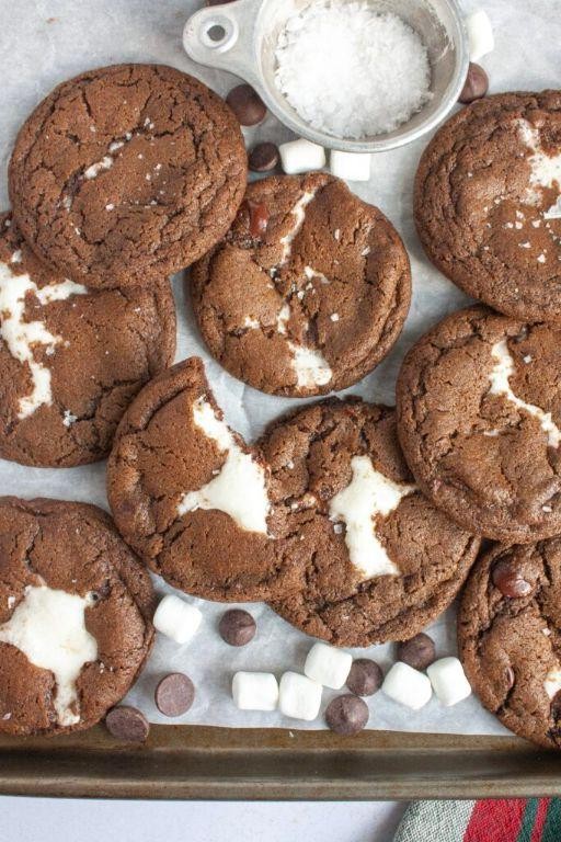 Hot Chocolate Marshmallow Cookies