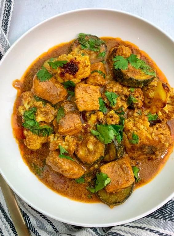 Indian Coconut Milk Chicken Curry
