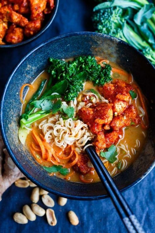 Instant ramen with peanut butter and veggies