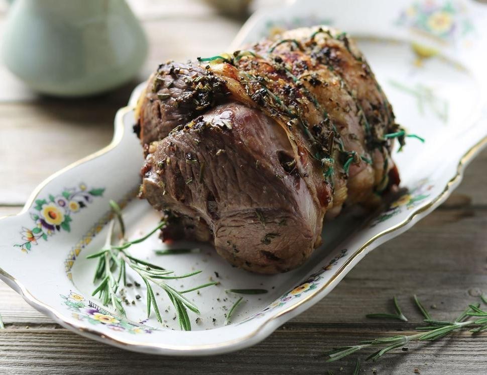 Juniper and Rosemary Rubbed Lamb Loin