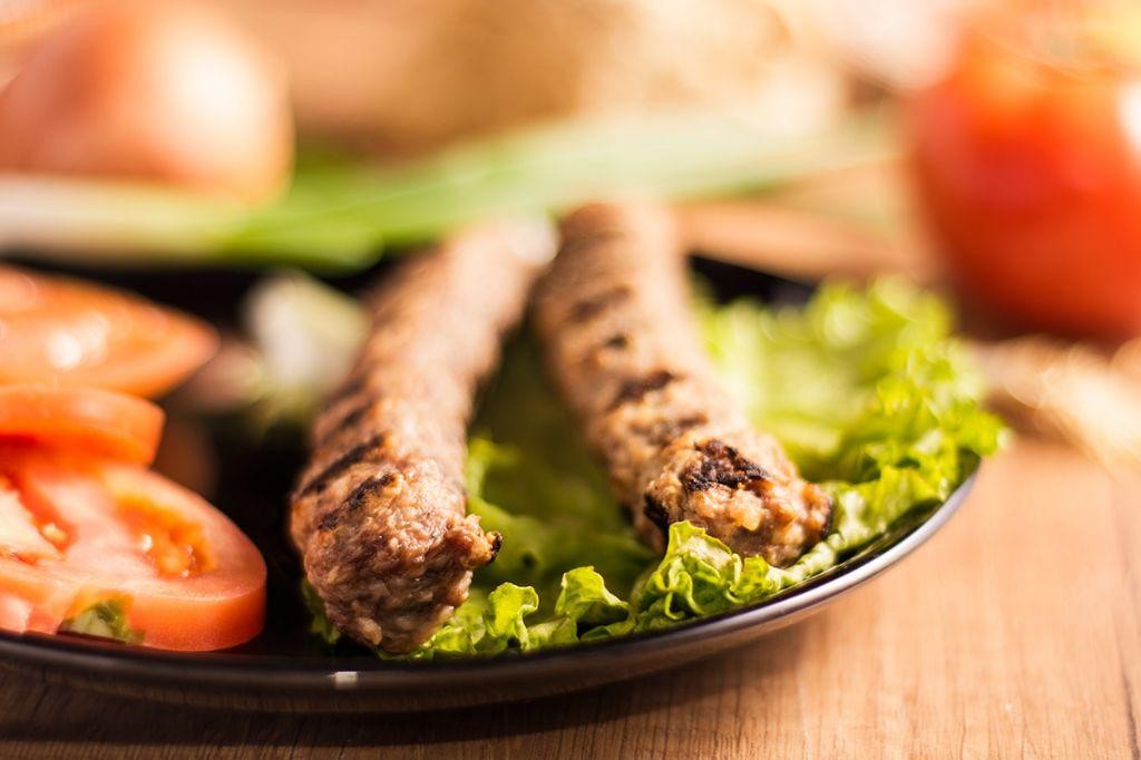 Kebapche (Grilled Minced Meat Rolls)