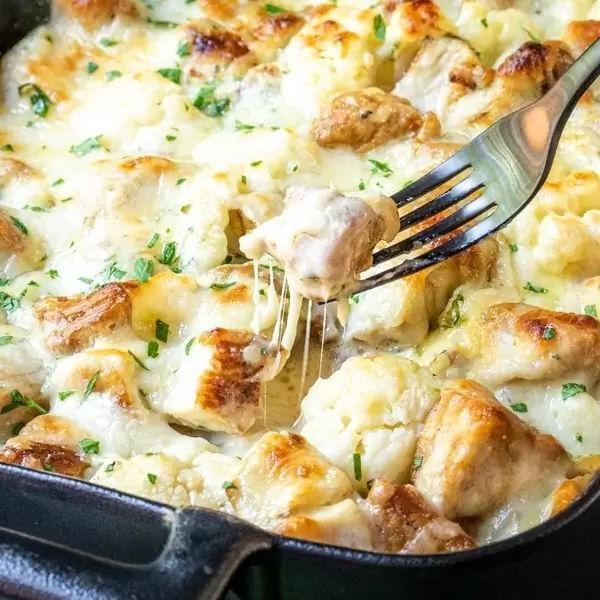 Keto Chicken Alfredo Casserole