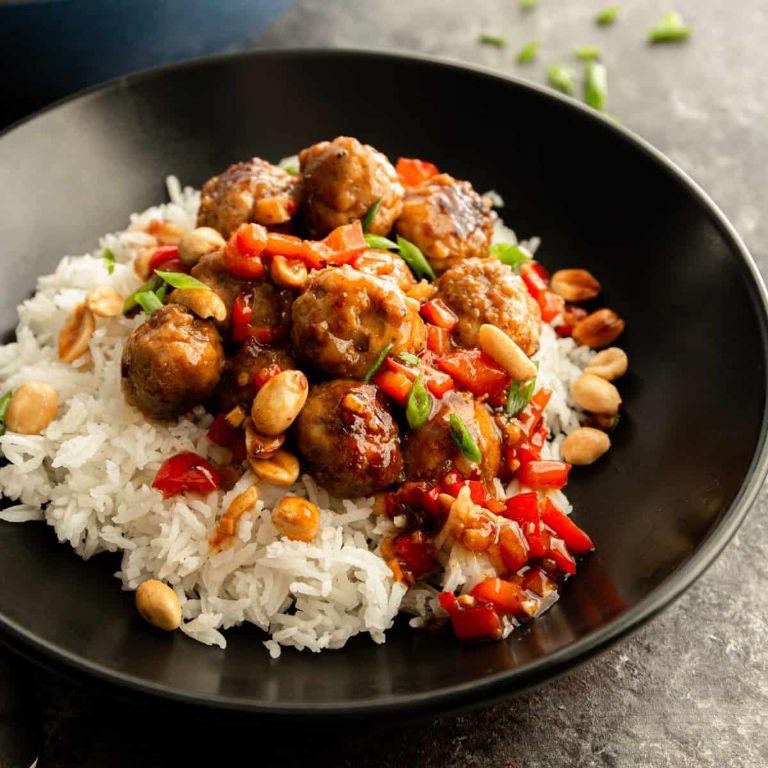 Kung Pao Chicken Meatballs