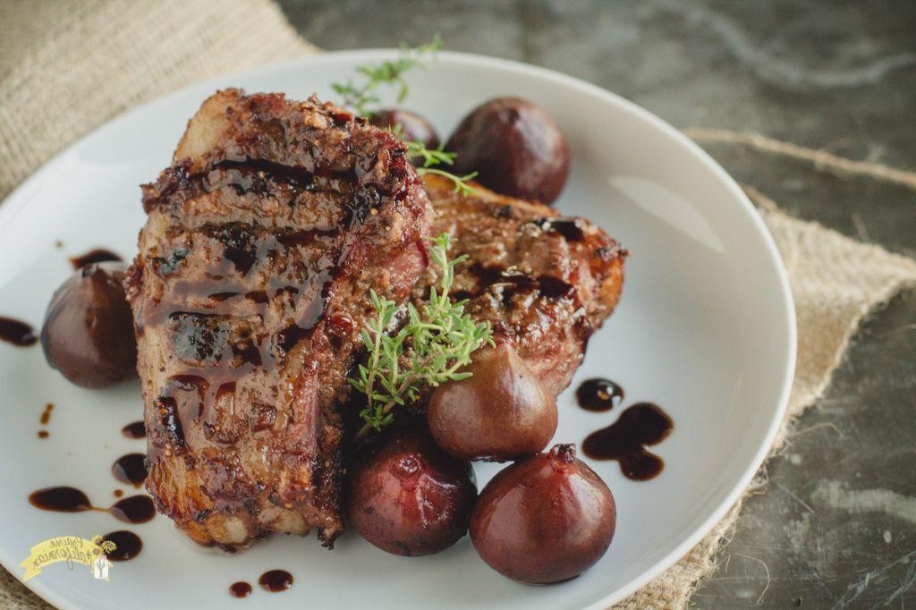 Lamb Loin with Balsamic Fig Glaze