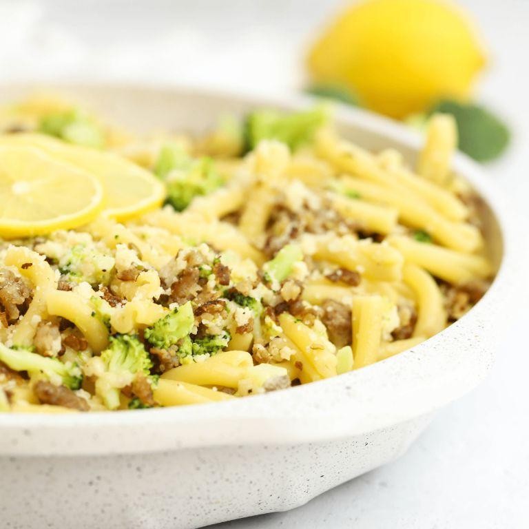 Lemon Garlic Sausage and Broccoli Pasta