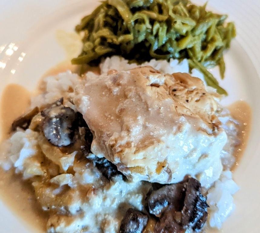 Lipton Onion Soup Chicken and Mushroom Gravy