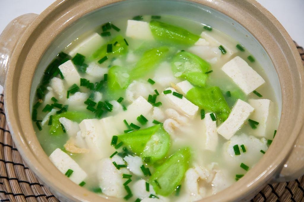 Luffa and Fish Fillet Stew