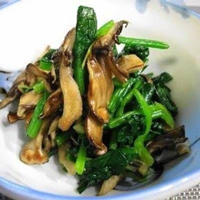 Maitake Mushroom and Spinach Stir-Fry
