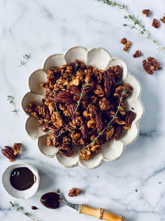 Marmite Roasted Nuts