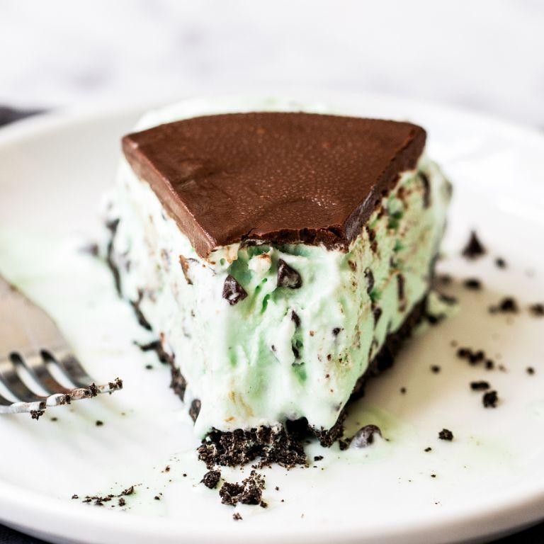 Mint Chocolate Chip Cream Pie